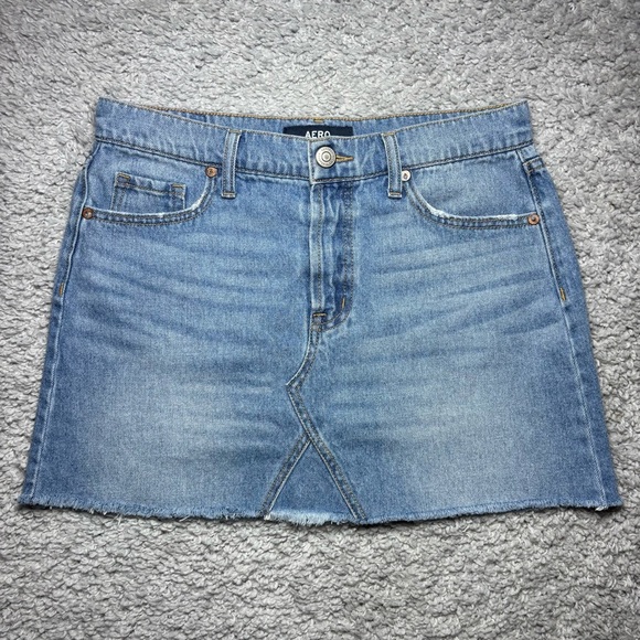 Aeropostale Skirt Womens 8 Mini High Rise Raw Hem Frayed Denim Pockets Western - Picture 1 of 5